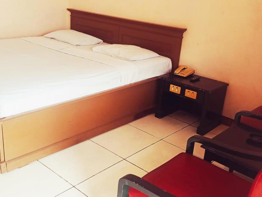 Hotel Wijaya Purwokerto Exteriér fotografie