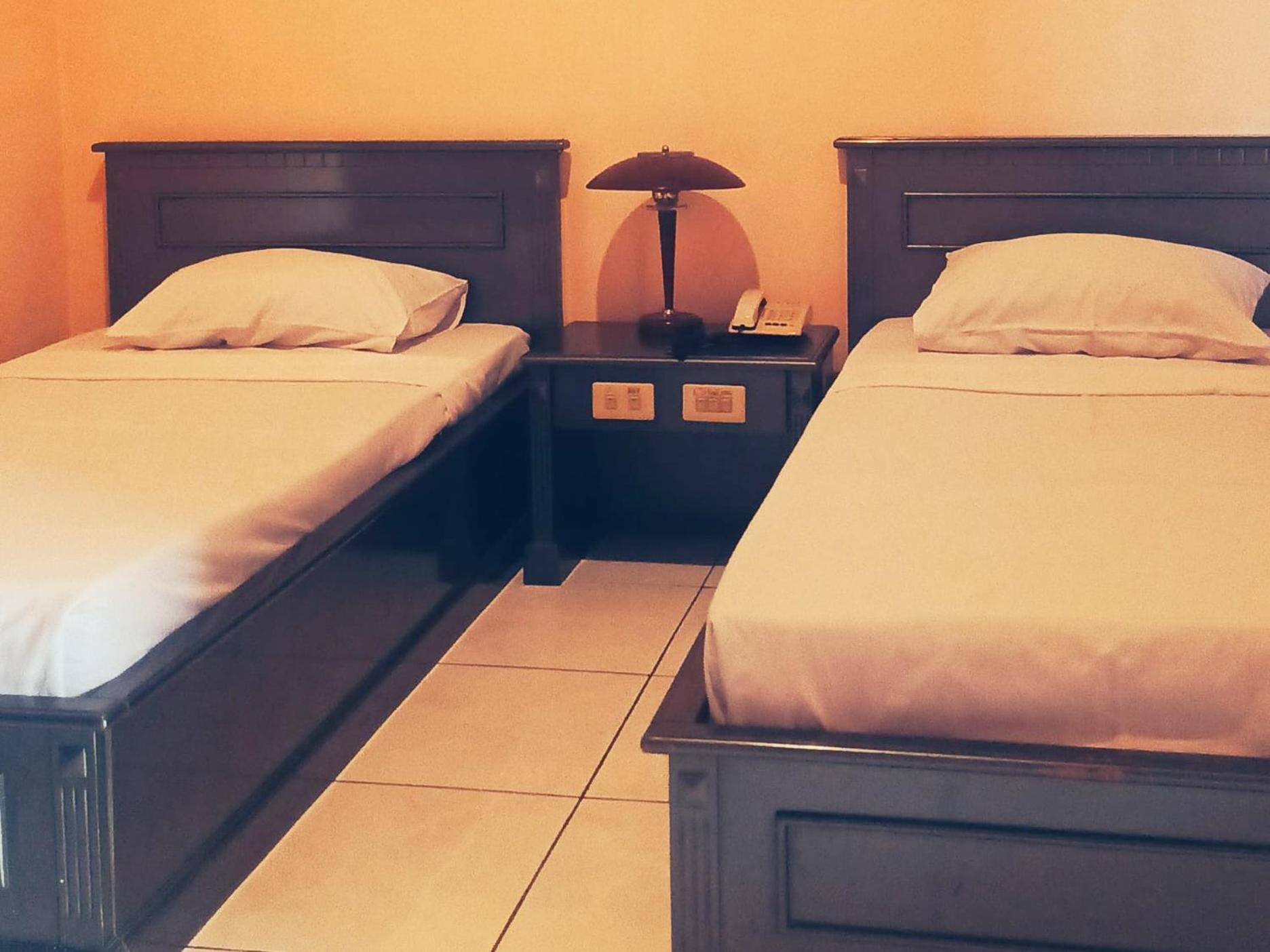 Hotel Wijaya Purwokerto Exteriér fotografie