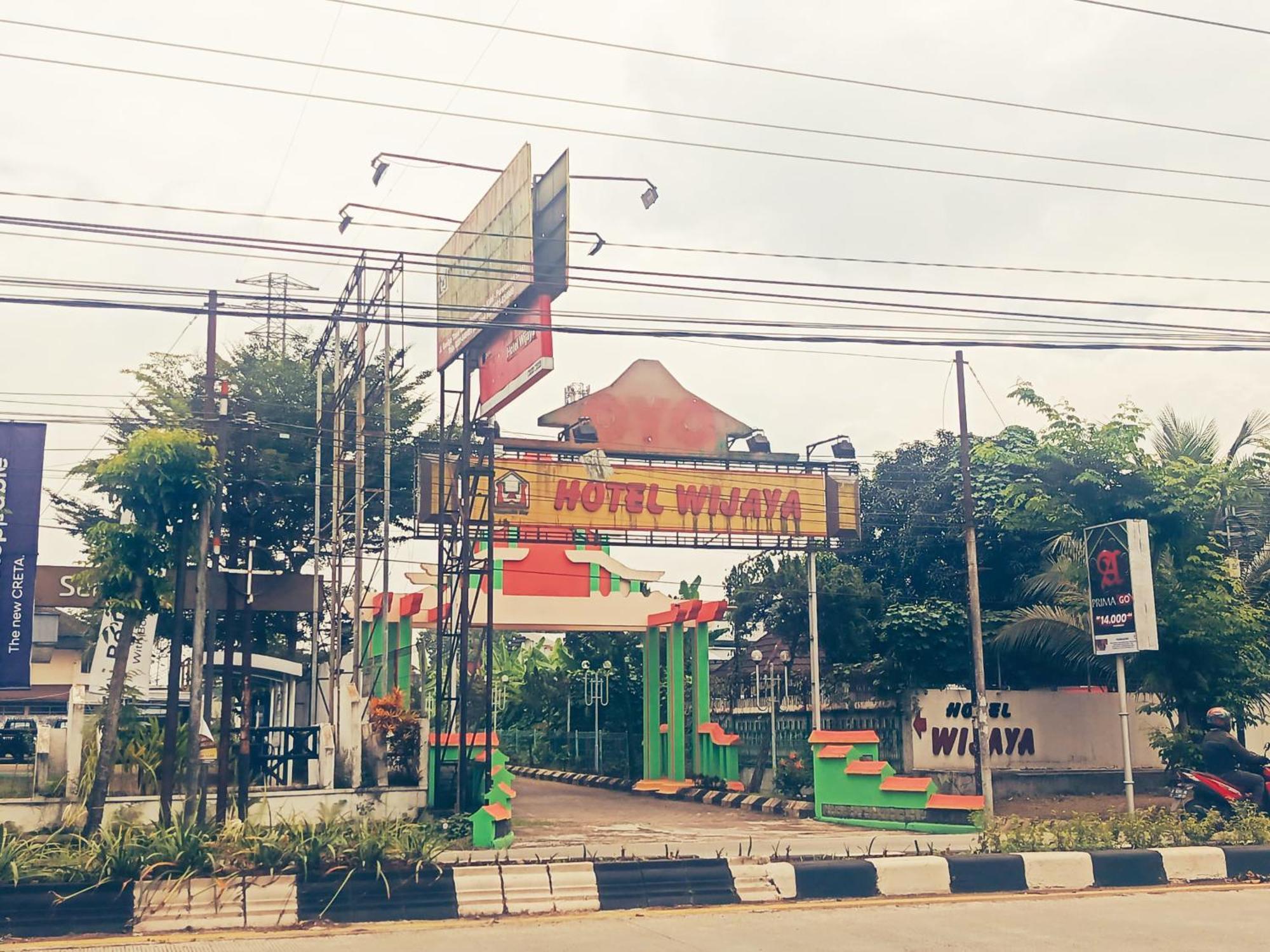 Hotel Wijaya Purwokerto Exteriér fotografie