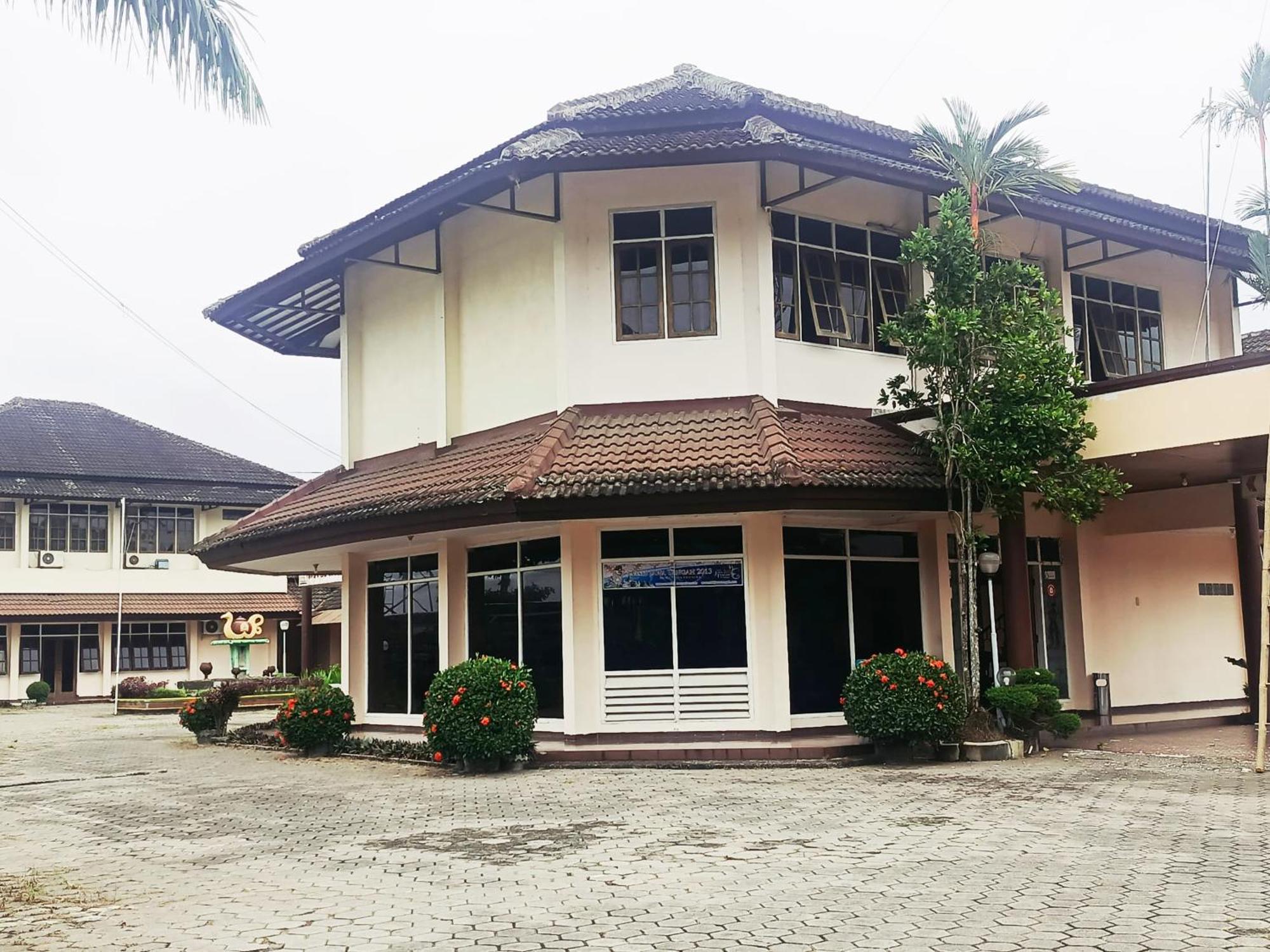 Hotel Wijaya Purwokerto Exteriér fotografie